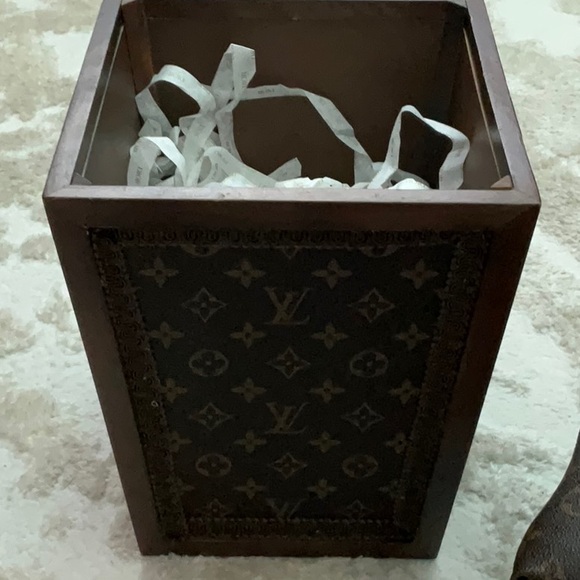 H by Halston Brown Bath Accessories Set for Elegant Decor - Picture 5 of 12